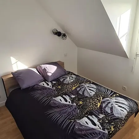 Maison De